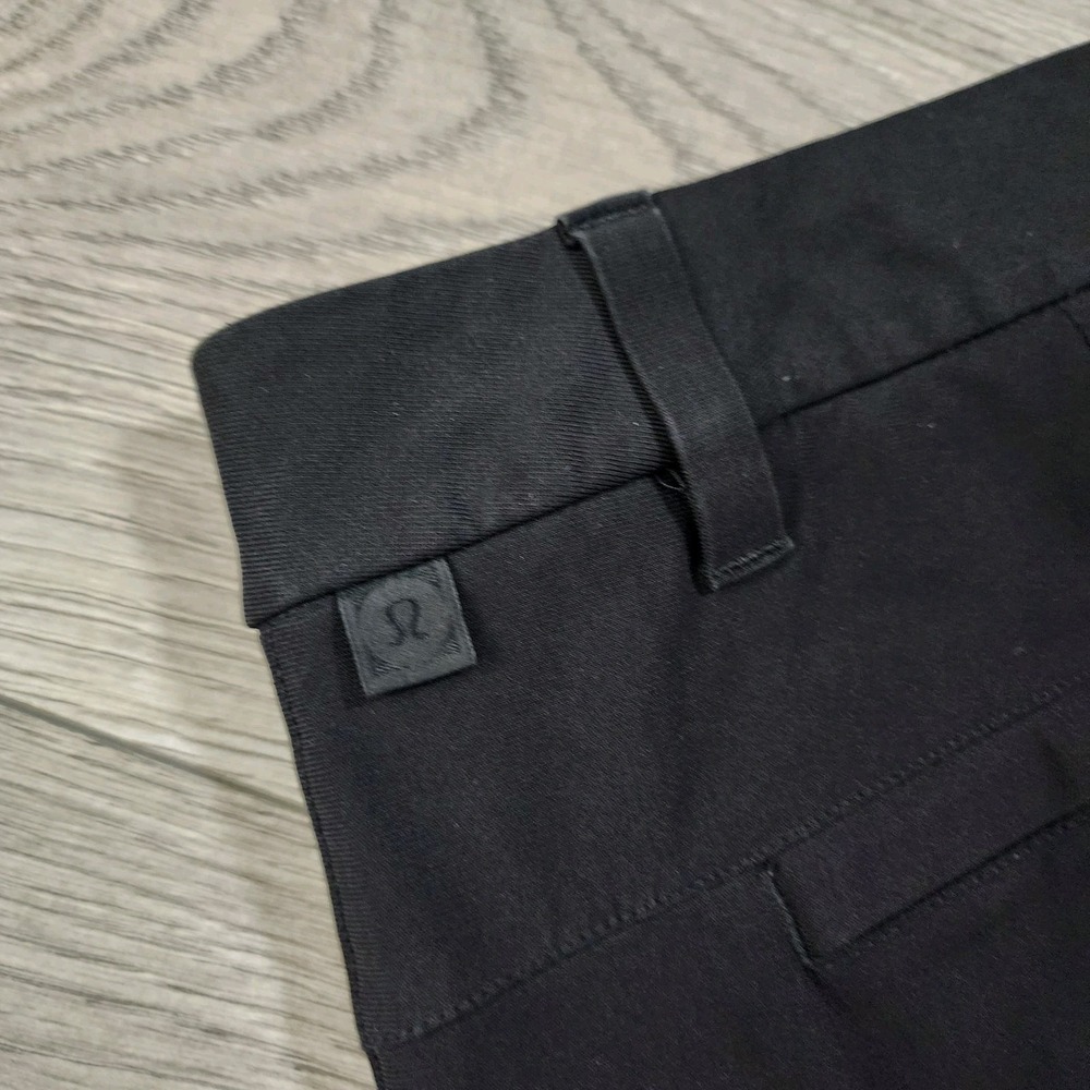 Lululemon Shorts Mens‎ 36 Black Commission ABC Athletic Performance Stretch READ